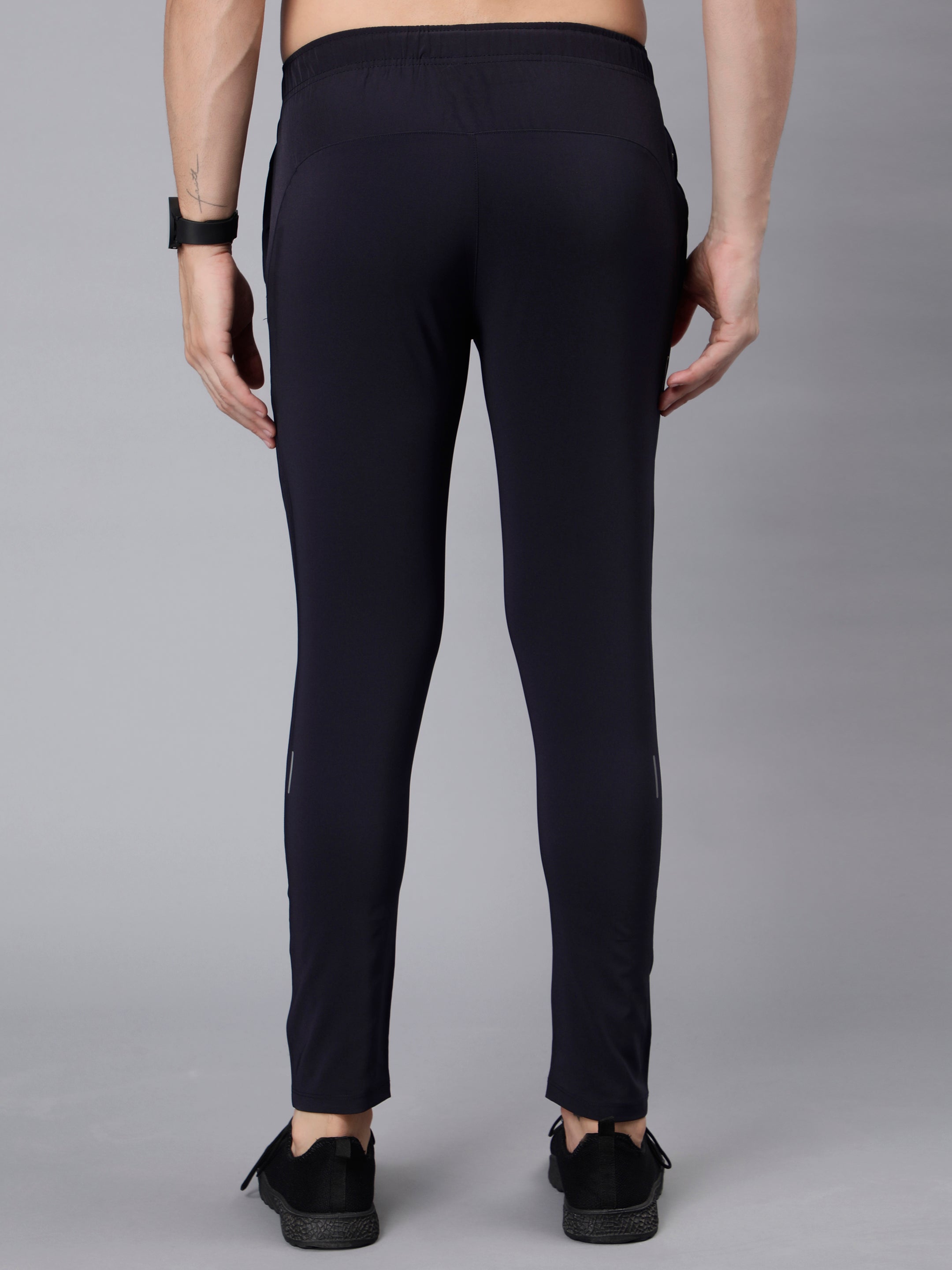 T3M17 - Performance Bottoms