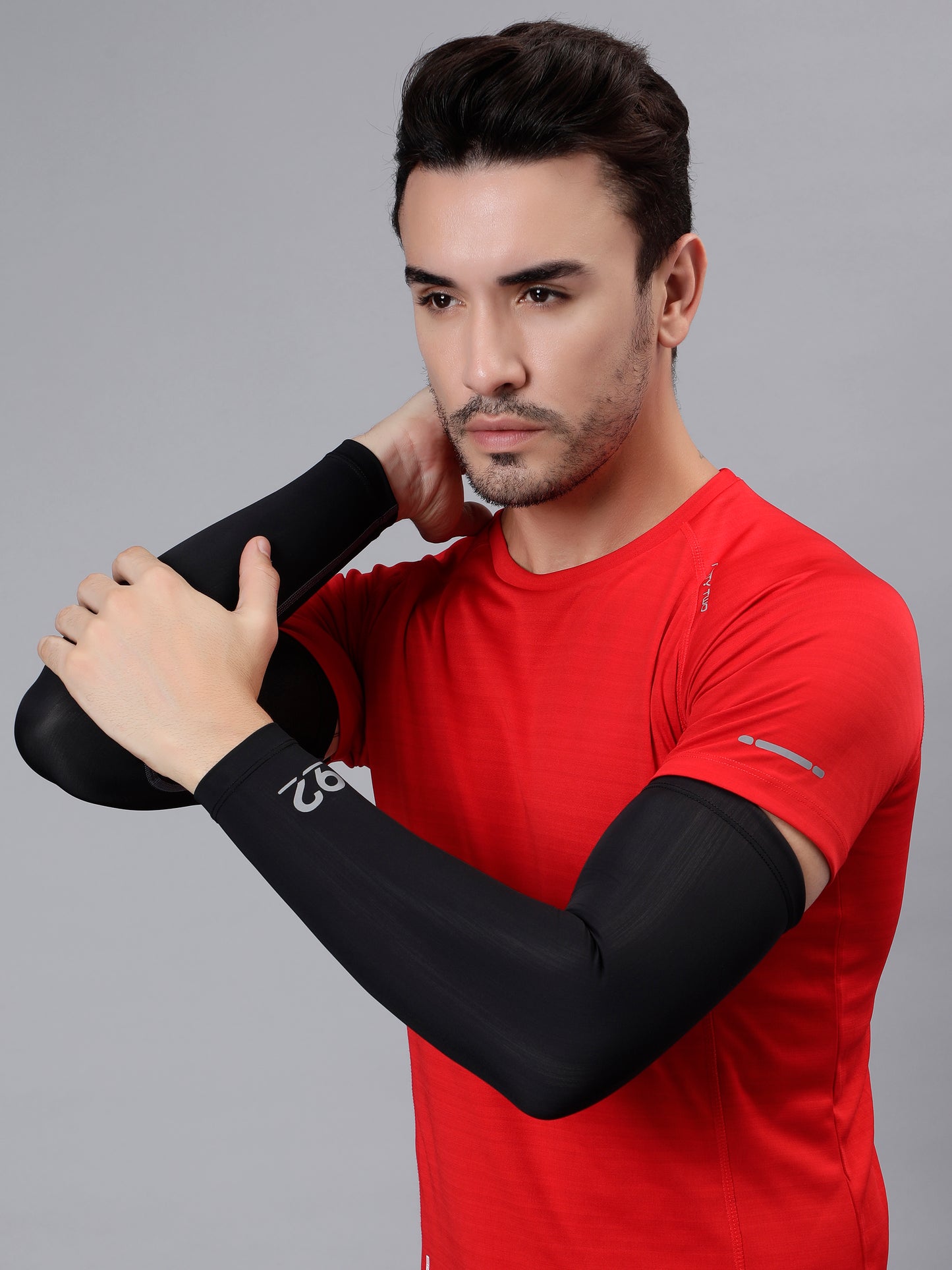 T3M28 - Arm Sleeve Nylon Luxury Compression Gear Pro